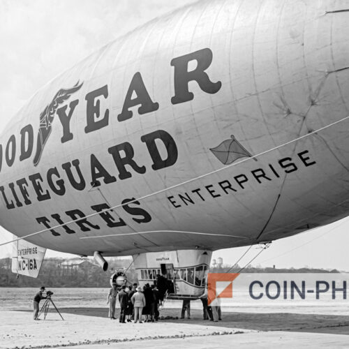 Photo d'un ballon dirigeable "Goodyear" à Washington DC - 1938