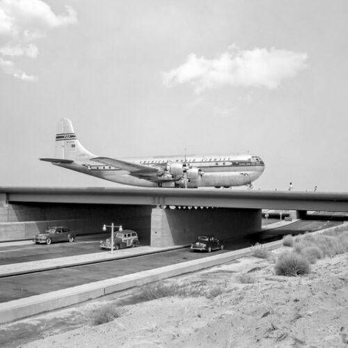 Photo d'un Boeing 377 Stratocruiser à New York - 1949