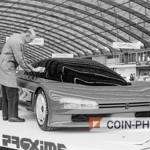 Photo du concept car Peugeot Proxima au salon de l'automobile d'Amsterdam - 1987