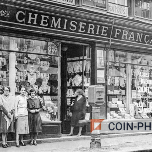 Photo d'un magasin de chemises françaises à Paris en 1920