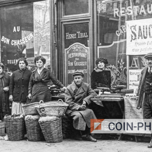 Photo d'une devanture de restaurant à Paris dans les années 20