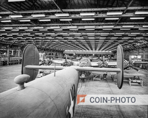 Photo d'avions "Consolidated B-24 Libertator" en construction aux États-Unis en 1943