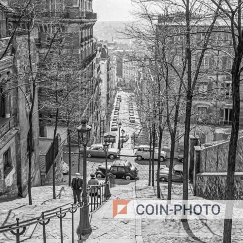 Photo des marches de la rue Foyatier à Montmartre en 1965