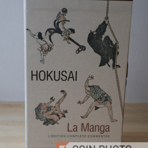 Couverture du livre Hokusai Manga l'édition complète chez Hazan montrant des croquis japonais traditionnels