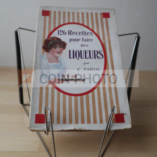 Couverture illustrée rétro du livre 126 recettes pour faire des liqueurs aux éditions Nilsson (années 30)